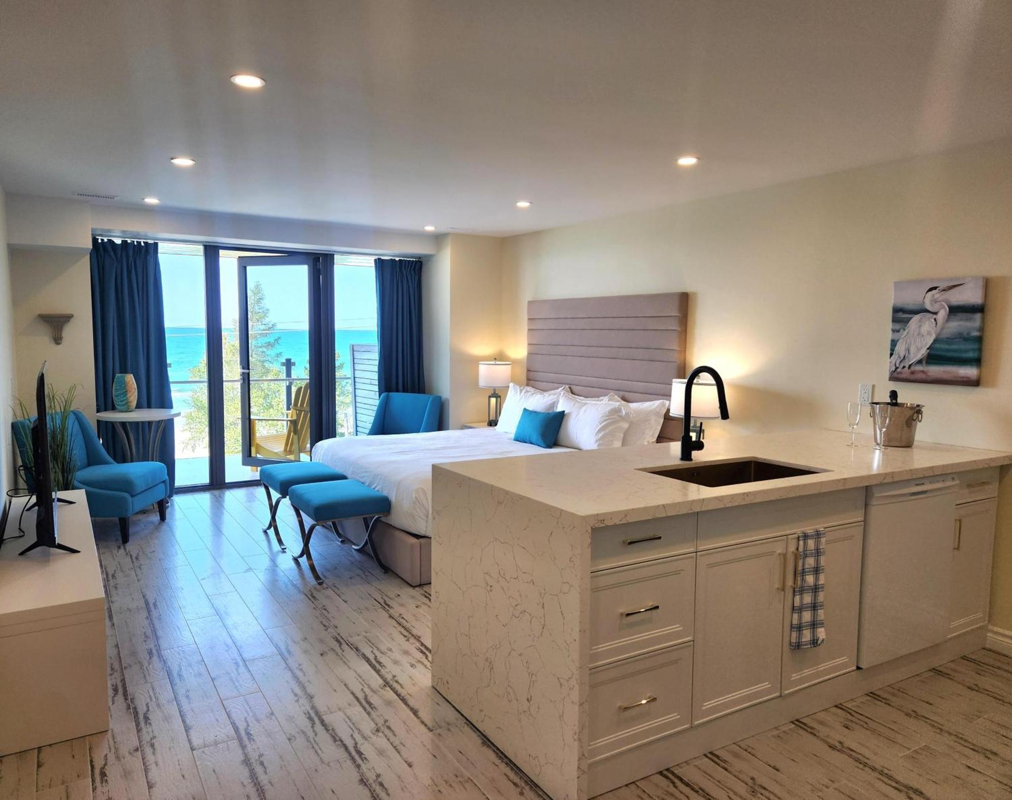 The Sands Hotel Sauble Beach Dış mekan fotoğraf